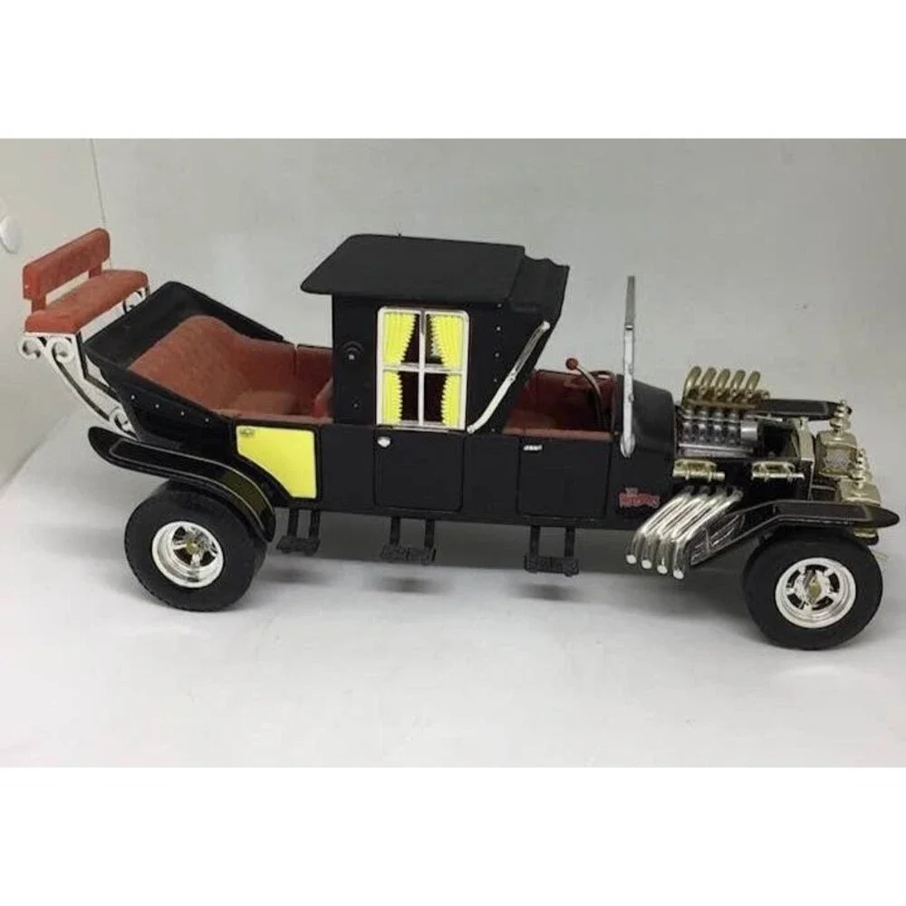 Ertl Munster Koach Model Car Vehicle Herse Black Diecast George Barris 1:18 Vtg